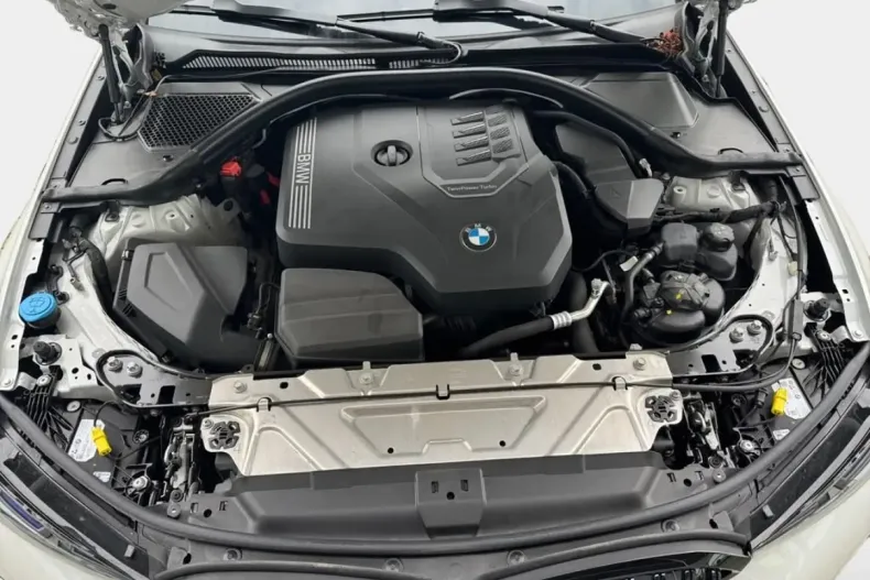 BMW 330 din 2024 cu 11.700 km - oferta BMW126966 - foto 20