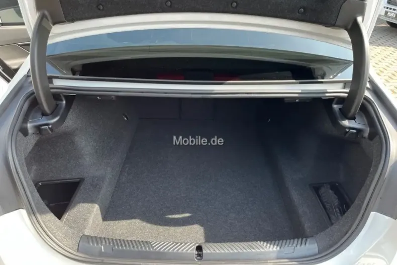 BMW 520 din 2024 cu 25.163 km - oferta BMW126977 - foto 9