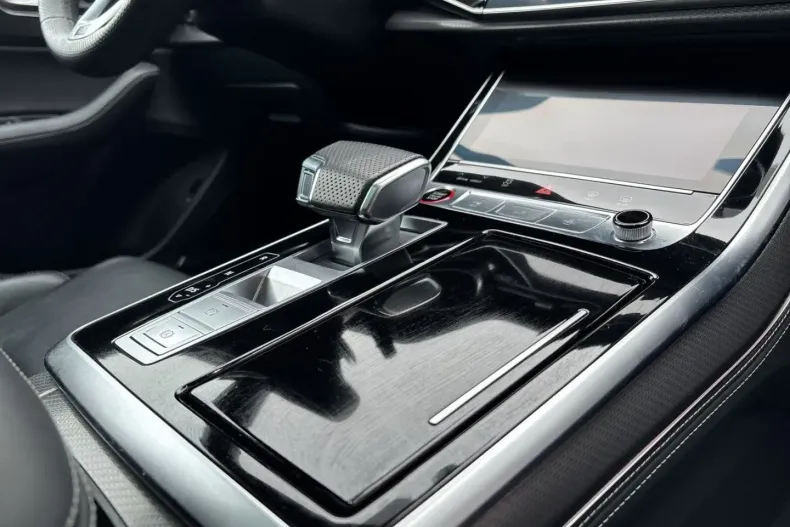 Audi RSQ8 din 2024 cu 21.655 km - oferta AUD126979 - foto 17