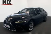 Lexus ES 300 din 2020 cu 45.082 km - oferta LEX126983 - foto 1