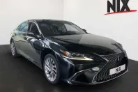Lexus ES 300 din 2020 cu 45.082 km - oferta LEX126983 - foto 3