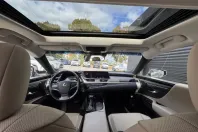 Lexus ES 300 din 2021 cu 75.850 km - oferta LEX126984 - foto 7