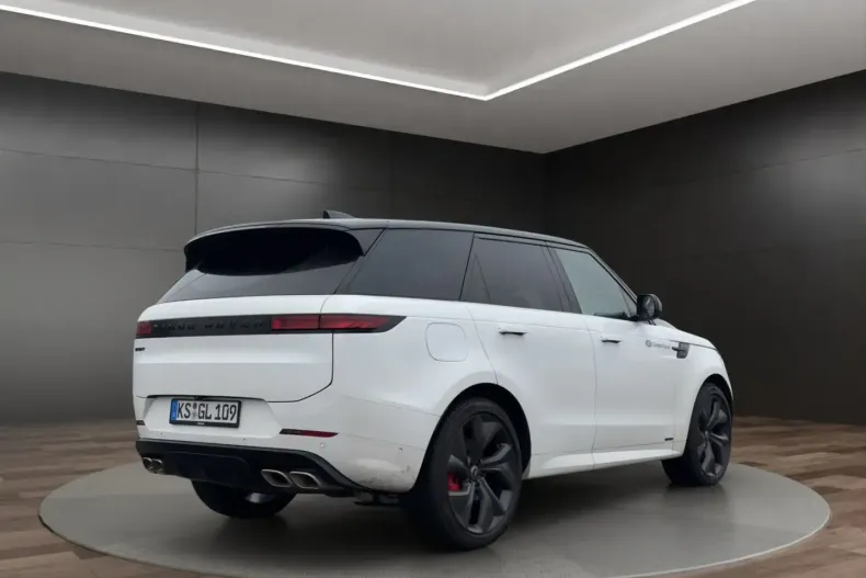 Land Rover Range Rover Sport din 2025 cu 14.950 km - oferta LAN126988 - foto 3