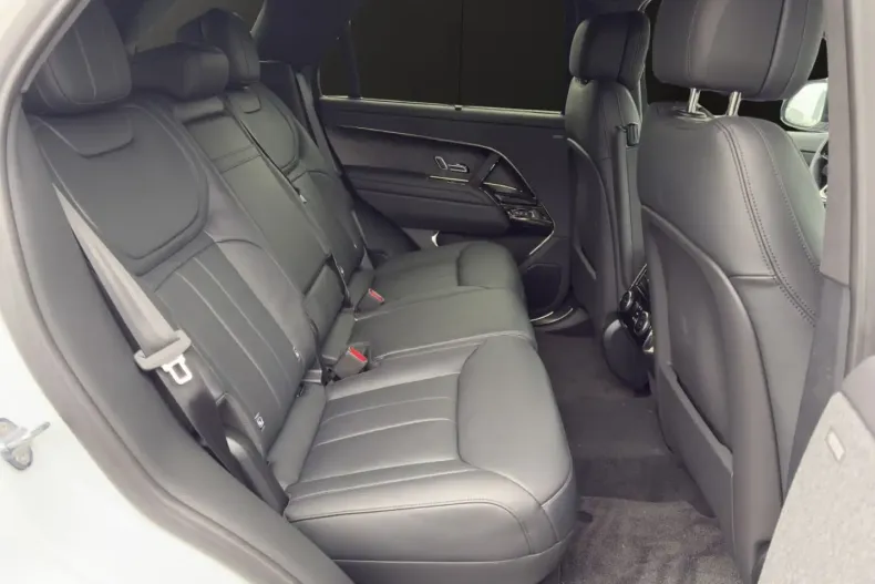 Land Rover Range Rover Sport din 2025 cu 14.950 km - oferta LAN126988 - foto 8