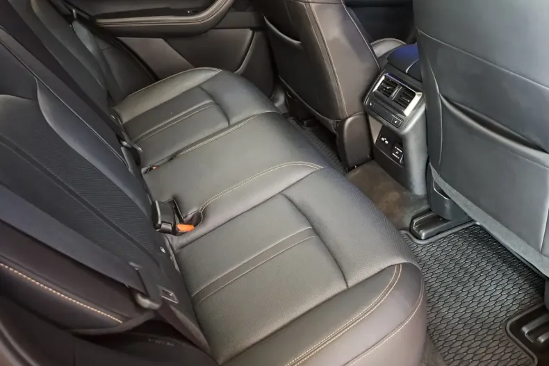 Mazda CX-60 din 2023 cu 43.366 km - oferta MAZ126993 - foto 24