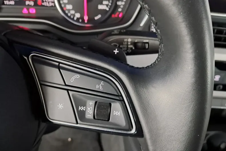 Audi A5 din 2021 cu 63.951 km - oferta AUD126994 - foto 13