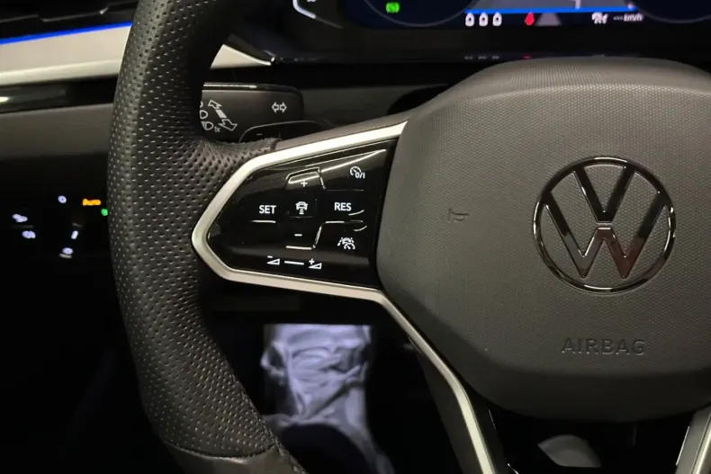 Volkswagen Arteon din 2024 cu 55.000 km - oferta VOL127007 - foto 19