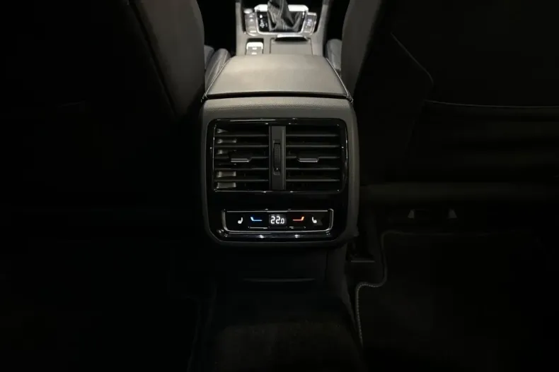 Volkswagen Arteon din 2024 cu 55.000 km - oferta VOL127007 - foto 30