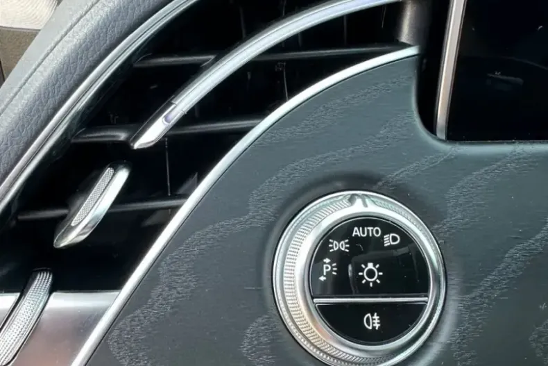 Mercedes-Benz E 200 din 2023 cu 41.149 km - oferta MER127028 - foto 23