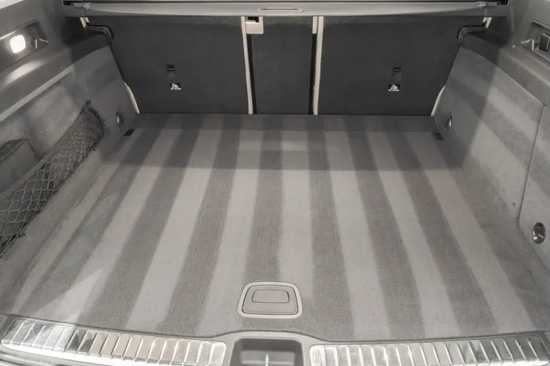 Mercedes-Benz GLE 350 din 2021 cu 93.750 km - oferta MER127075 - foto 28