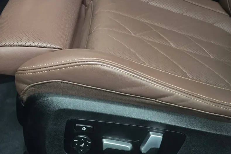 BMW X5 din 2024 cu 14.800 km - oferta BMW127083 - foto 14