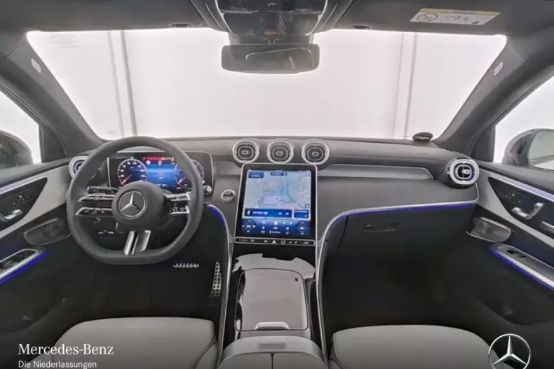 Mercedes-Benz GLC 220 din 2025 cu 4.758 km - oferta MER127084 - foto 4