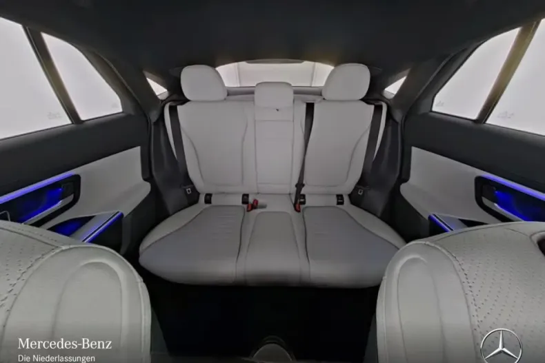 Mercedes-Benz GLC 220 din 2025 cu 4.758 km - oferta MER127084 - foto 6