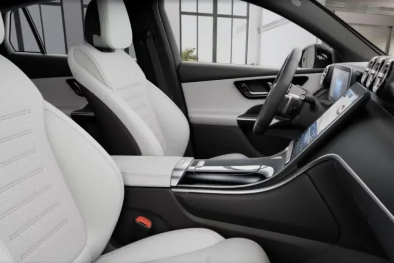 Mercedes-Benz GLC 200 din 2025 cu 11.175 km - oferta MER127091 - foto 7