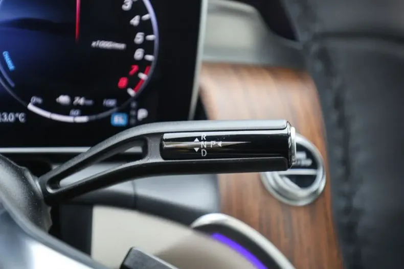 Mercedes-Benz GLC 400 din 2023 cu 33.017 km - oferta MER127093 - foto 17