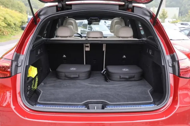 Mercedes-Benz GLC 400 din 2023 cu 33.017 km - oferta MER127093 - foto 22