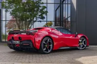 Ferrari SF90 din 2022 cu 27.416 km - oferta FER127095 - foto 3