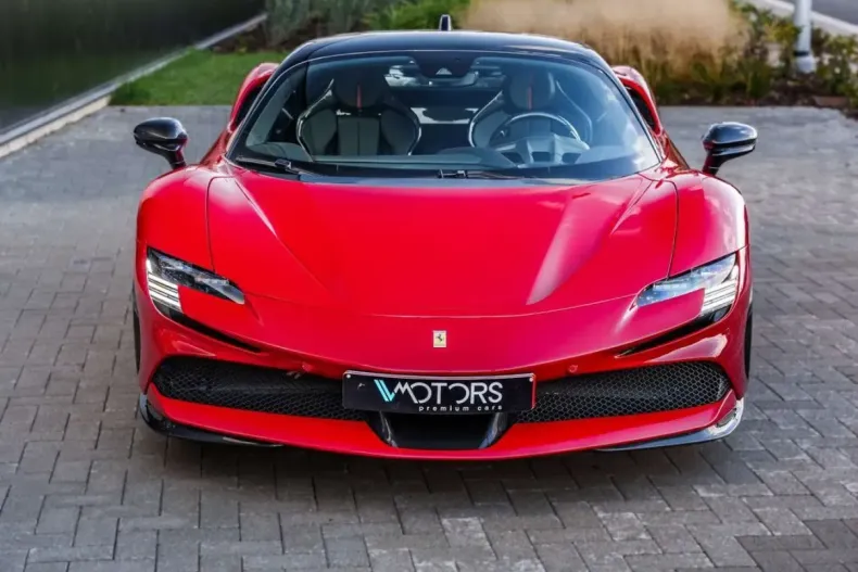 Ferrari SF90 din 2022 cu 27.416 km - oferta FER127095 - foto 6