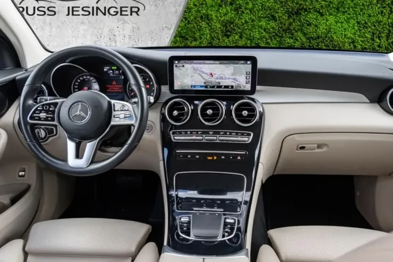 Mercedes-Benz GLC 300 din 2021 cu 89.850 km - oferta MER127102 - foto 4