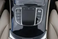 Mercedes-Benz GLC 300 din 2021 cu 89.850 km - oferta MER127102 - foto 13