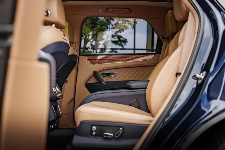 Bentley Bentayga din 2020 cu 58.396 km - oferta BEN127103 - foto 11