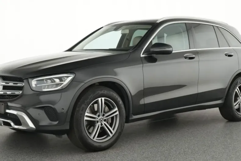 Mercedes-Benz GLC 200 din 2020 cu 90.000 km - oferta MER127105 - foto 1