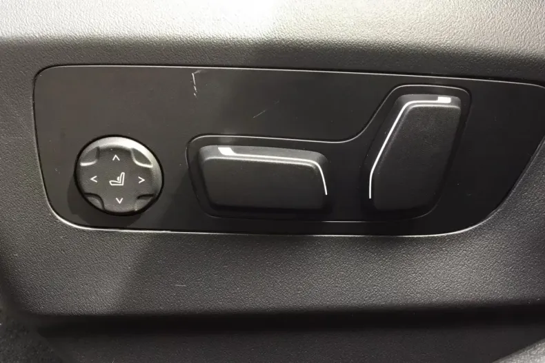 BMW 530 din 2024 cu 2.959 km - oferta BMW127109 - foto 9