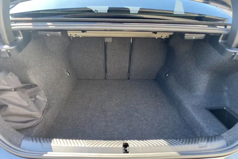 BMW 530 din 2024 cu 23.270 km - oferta BMW127112 - foto 4