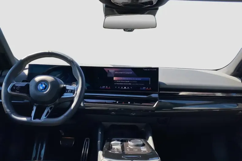 BMW 530 din 2024 cu 23.270 km - oferta BMW127112 - foto 10