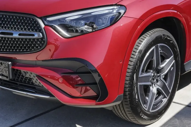 Mercedes-Benz GLC 300 din 2024 cu 26.685 km - oferta MER127120 - foto 4