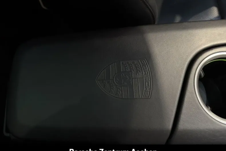 Porsche Taycan din 2020 cu 41.500 km - oferta POR127148 - foto 27