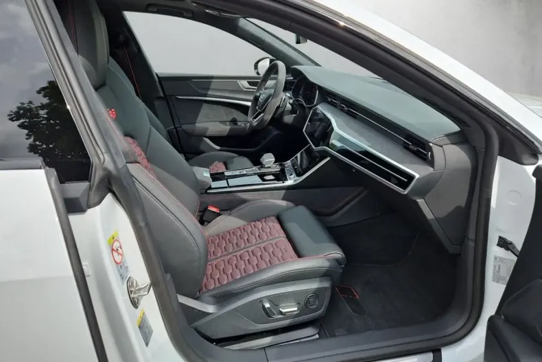 Audi RS7 din 2024 cu 12.322 km - oferta AUD127154 - foto 13