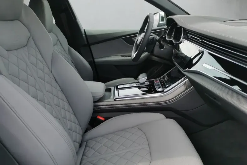 Audi SQ8 din 2023 cu 14.840 km - oferta AUD127158 - foto 14