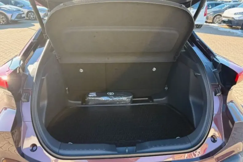 Toyota C-HR din 2024 cu 17.200 km - oferta TOY127161 - foto 7