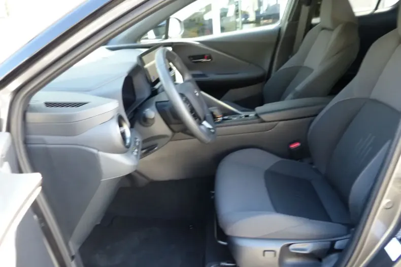 Toyota C-HR din 2024 cu 11.070 km - oferta TOY127164 - foto 12