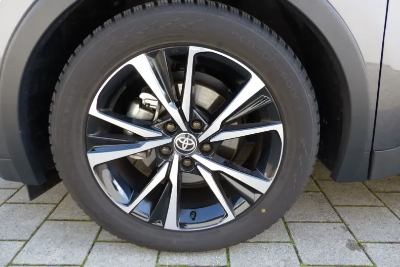 Toyota C-HR din 2024 cu 11.070 km - oferta TOY127164 - foto 15