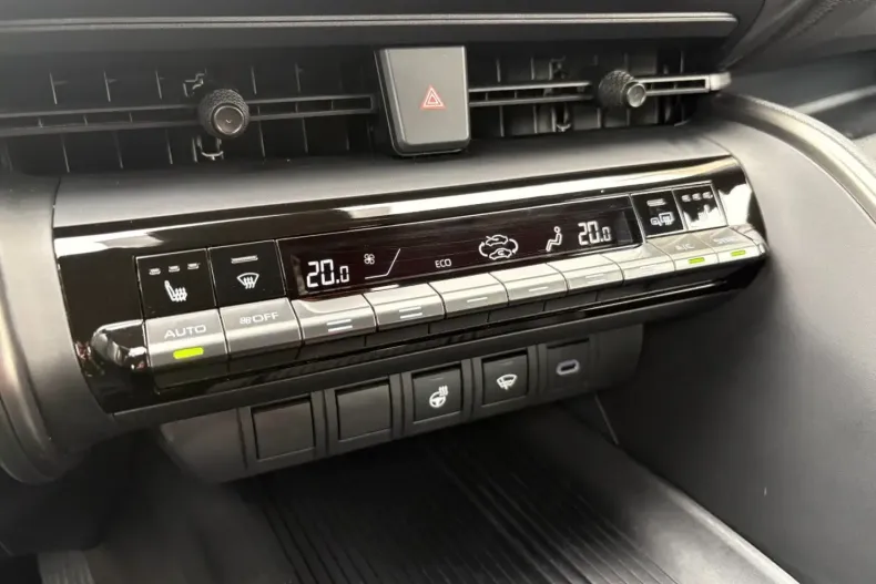 Toyota C-HR din 2024 cu 33.000 km - oferta TOY127172 - foto 13