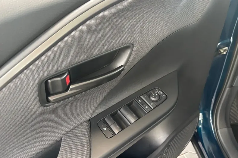 Toyota C-HR din 2024 cu 25.711 km - oferta TOY127173 - foto 12