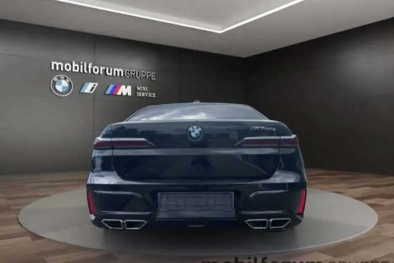 BMW M760 din 2024 cu 17.646 km - oferta BMW127186 - foto 12