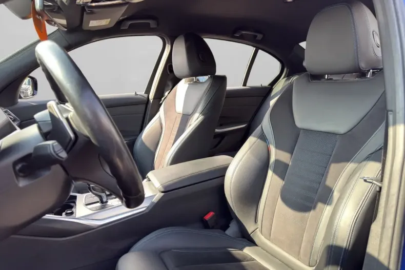 BMW 320 din 2022 cu 82.800 km - oferta BMW127187 - foto 8