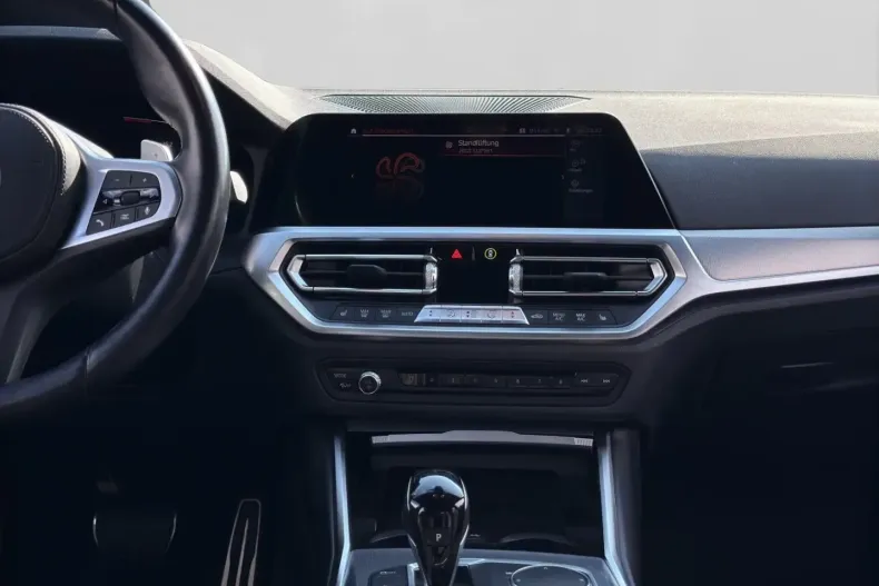 BMW 320 din 2022 cu 82.800 km - oferta BMW127187 - foto 11