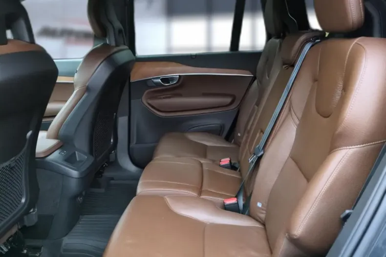 Volvo XC90 din 2020 cu 96.000 km - oferta VOL127192 - foto 17