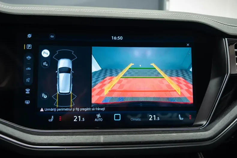 Volkswagen Touareg din 2024 cu 25.538 km - oferta VOL127194 - foto 23