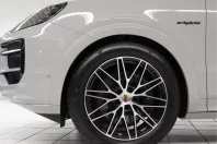 Porsche Cayenne din 2025 cu 4.900 km - oferta POR127202 - foto 3