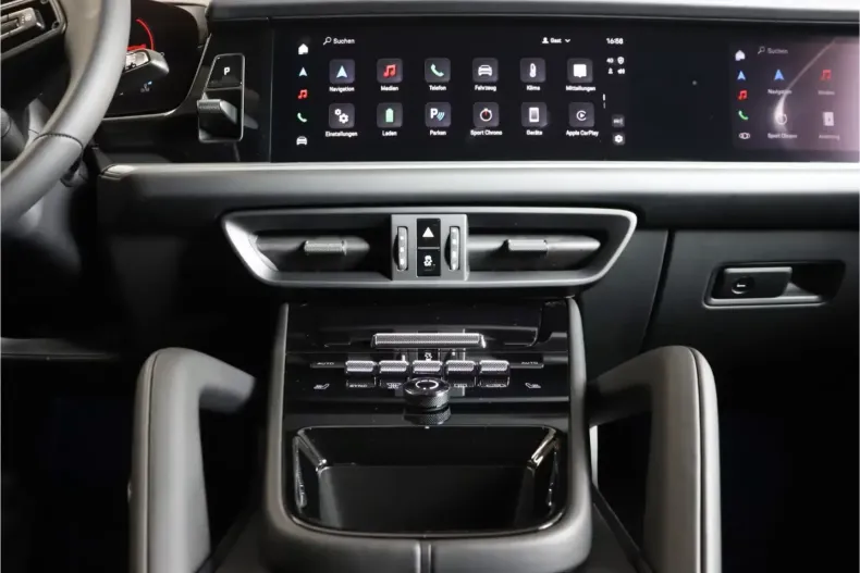 Porsche Cayenne din 2025 cu 4.900 km - oferta POR127202 - foto 12