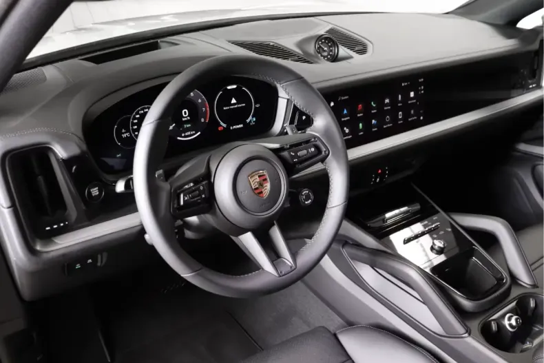 Porsche Cayenne din 2025 cu 4.900 km - oferta POR127202 - foto 15