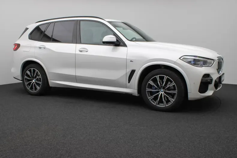 BMW X5 din 2022 cu 42.918 km - oferta BMW127205 - foto 5