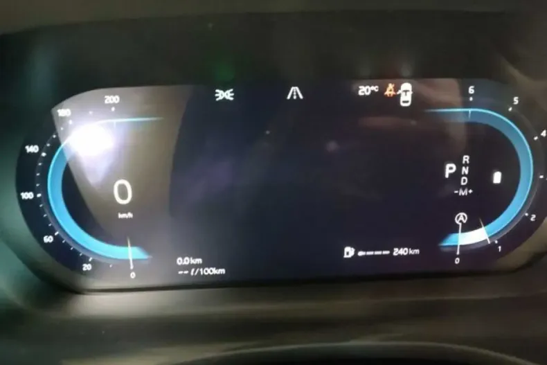 Volvo XC60 din 2023 cu 32.276 km - oferta VOL127206 - foto 9