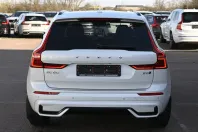 Volvo XC60 din 2022 cu 61.400 km - oferta VOL127208 - foto 4