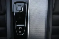 Volvo XC60 din 2022 cu 61.400 km - oferta VOL127208 - foto 19